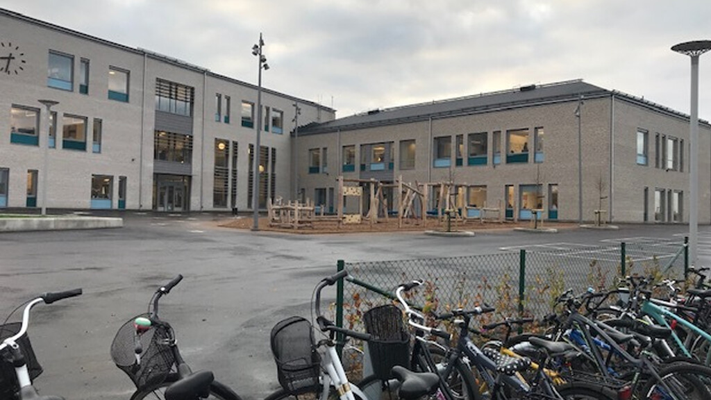 Fasadreferens Rydebäcksskolan Fasadreferens Rydebäcksskolan