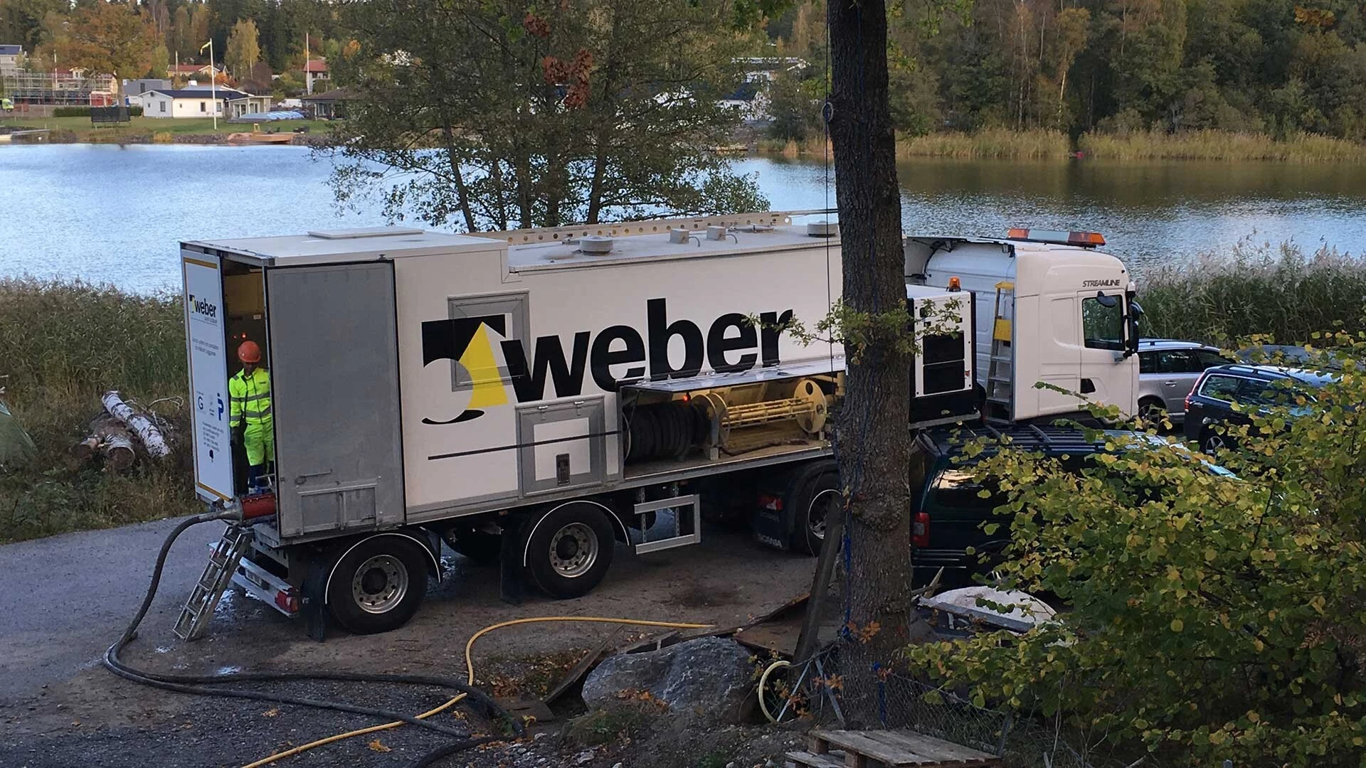 Weber är involverade i ett projekt där containrar blir bostad