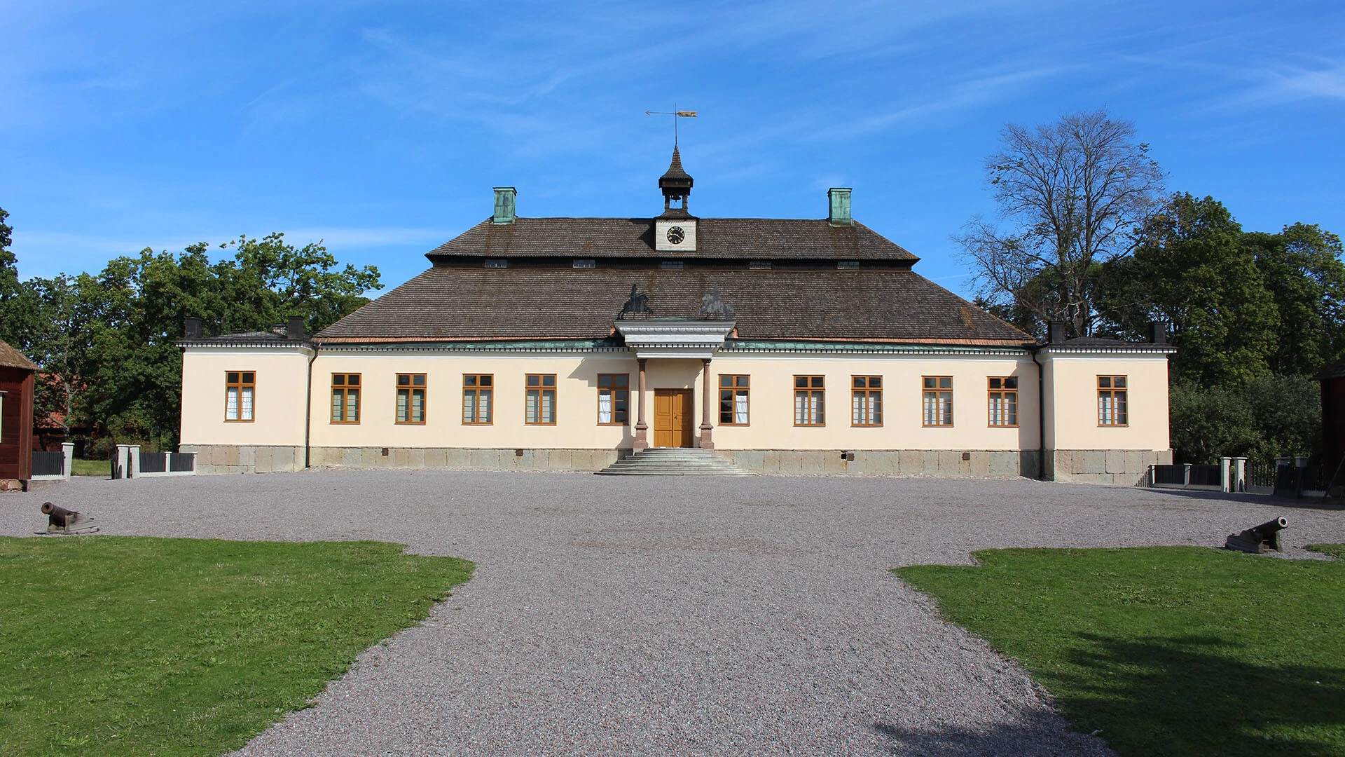 Ansiktslyftning för Skogaholms gård på Skansen med Webers produkter