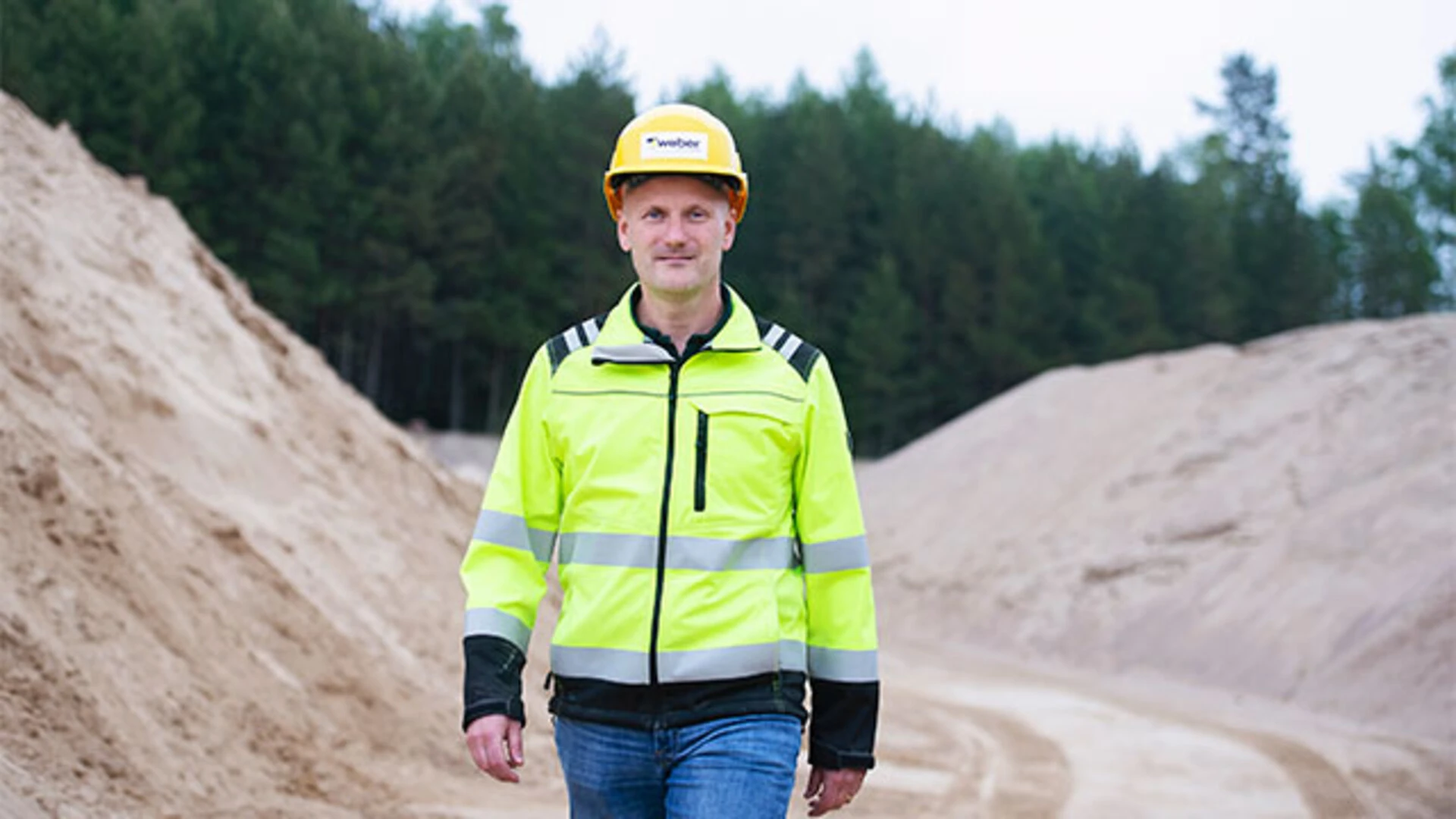 Weber ersätter naturballast med återvunnen ballast